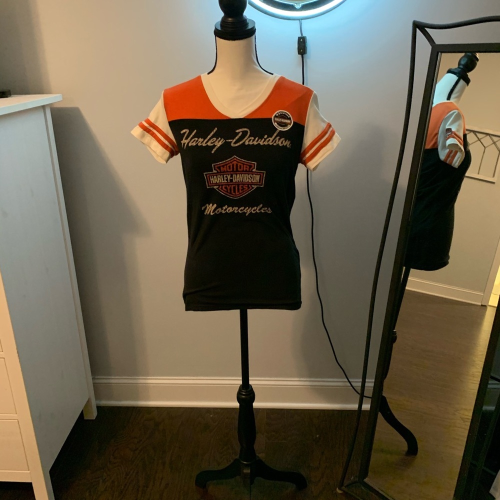 Harley Davidson V Neck T-shirt size S